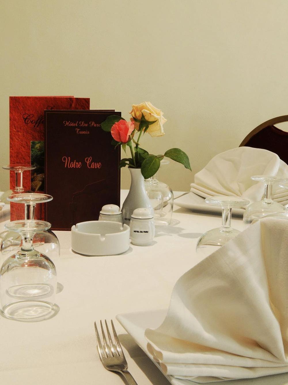 Hotel Du Parc Tunis Ngoại thất bức ảnh