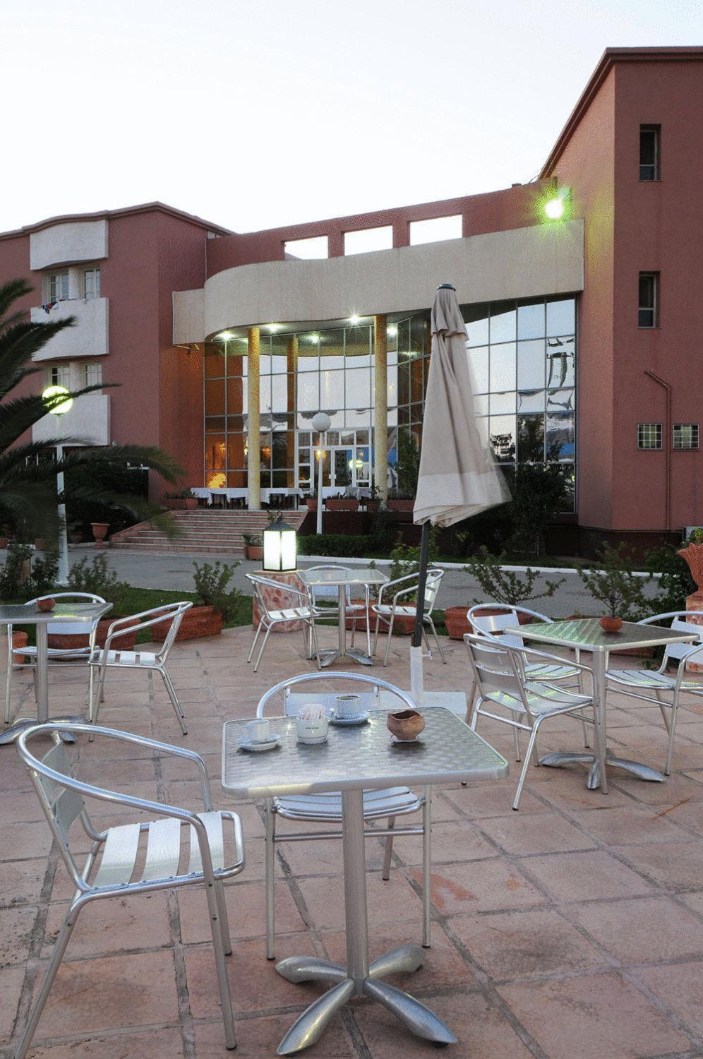 Hotel Du Parc Tunis Ngoại thất bức ảnh