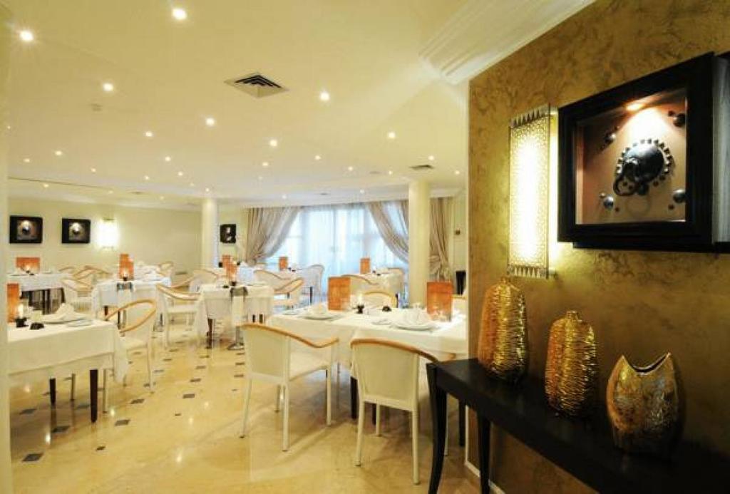 Hotel Du Parc Tunis Nhà hàng bức ảnh